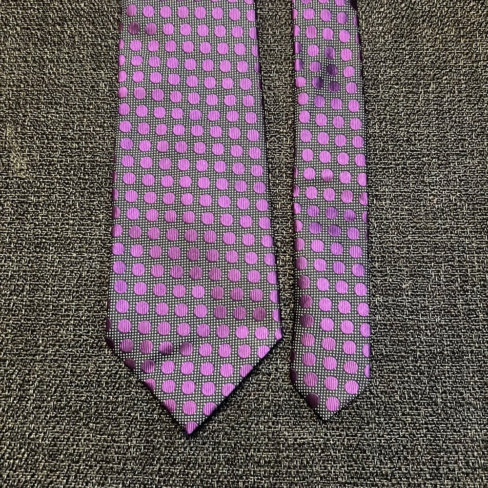 Ermenegildo Zegna Silk Tie in Purple Polka Dot Pattern